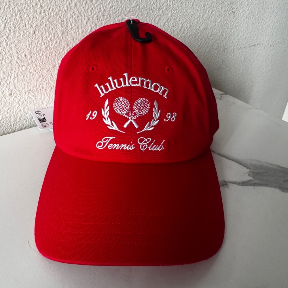 NWT Lululemon Tennis Club Hat S/M